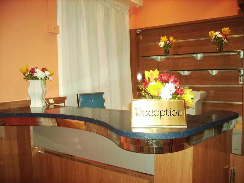 Moderna Hotel 3*